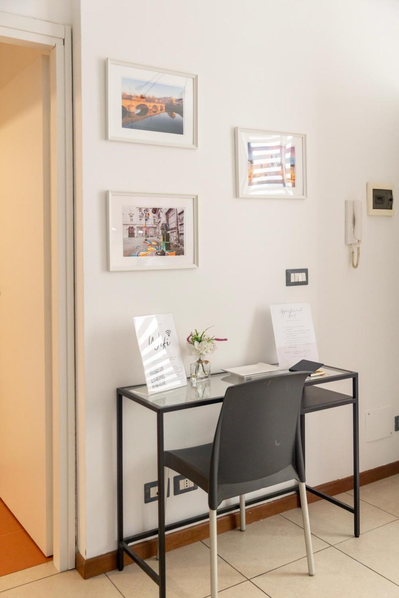 Toret Vanchiglia Studio Apartment تورينو المظهر الخارجي الصورة