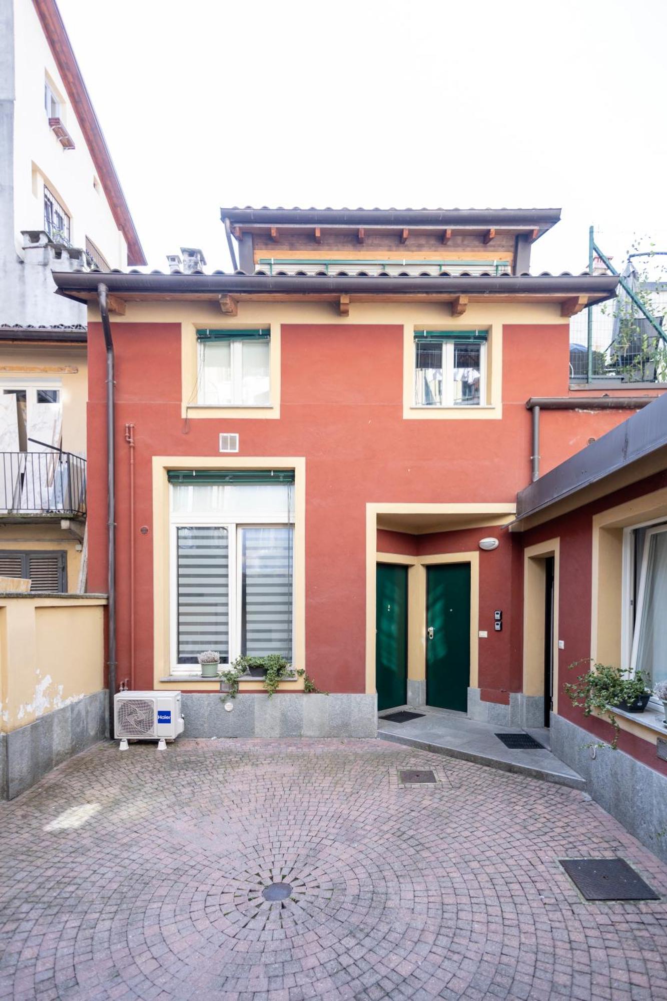 Toret Vanchiglia Studio Apartment تورينو المظهر الخارجي الصورة